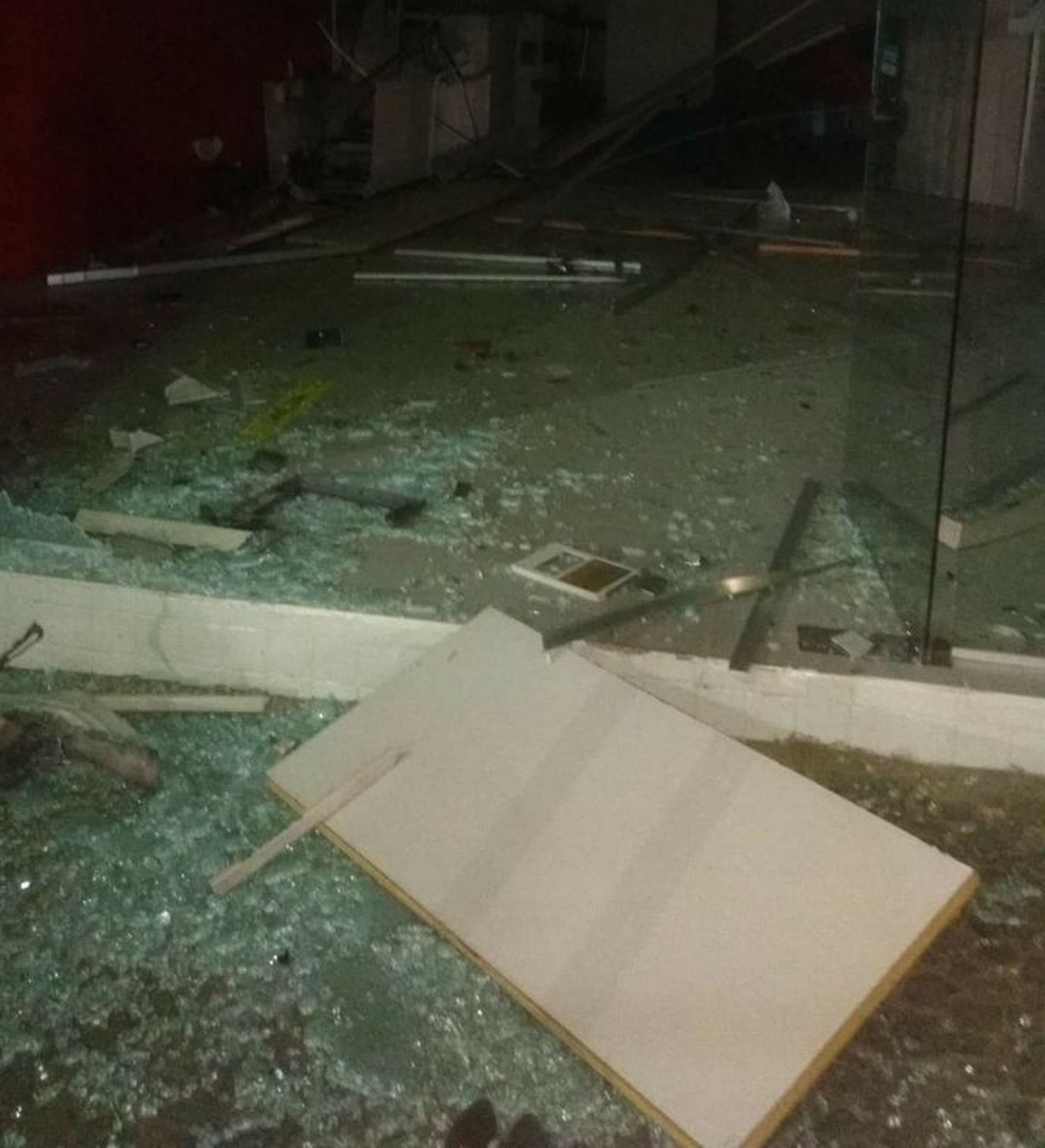 Bandidos explodem caixa eletrônico no Agreste de PE