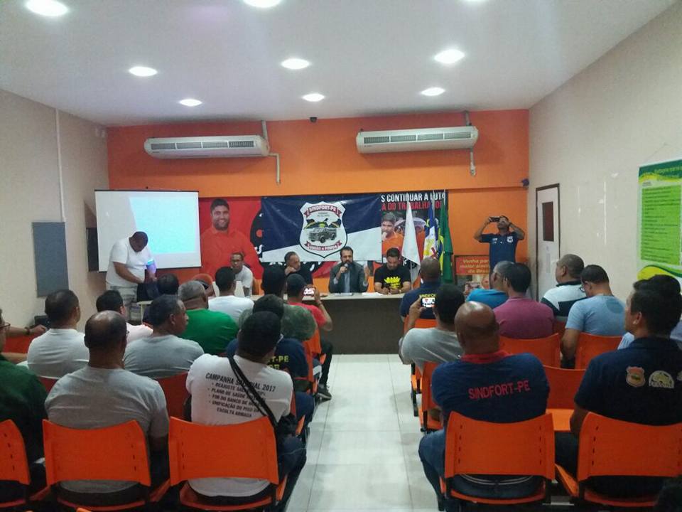 Vigilantes de carros-fortes e escolta armada de Pernambuco aprovam pauta de reivindicações