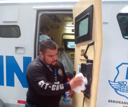 BRINKS ADOTA MEDIDAS DE PREVENÇÃO CONTRA O NOVO CORONAVÍRUS EM TODAS AS SUAS UNIDADES DO PAÍS