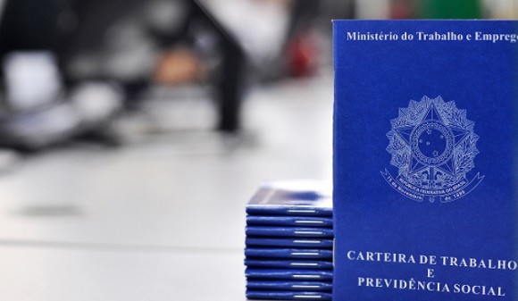 MP que alterava reforma trabalhista perde a validade e prejudica trabalhadores
